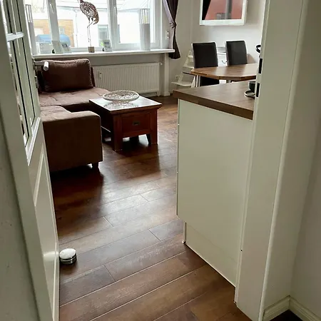 Apartment Geschmackvolle Zentral Und Strandnah Gelegen. Wlan Kostenlos.